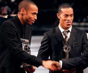 ronaldinho gaucho et thierry henry